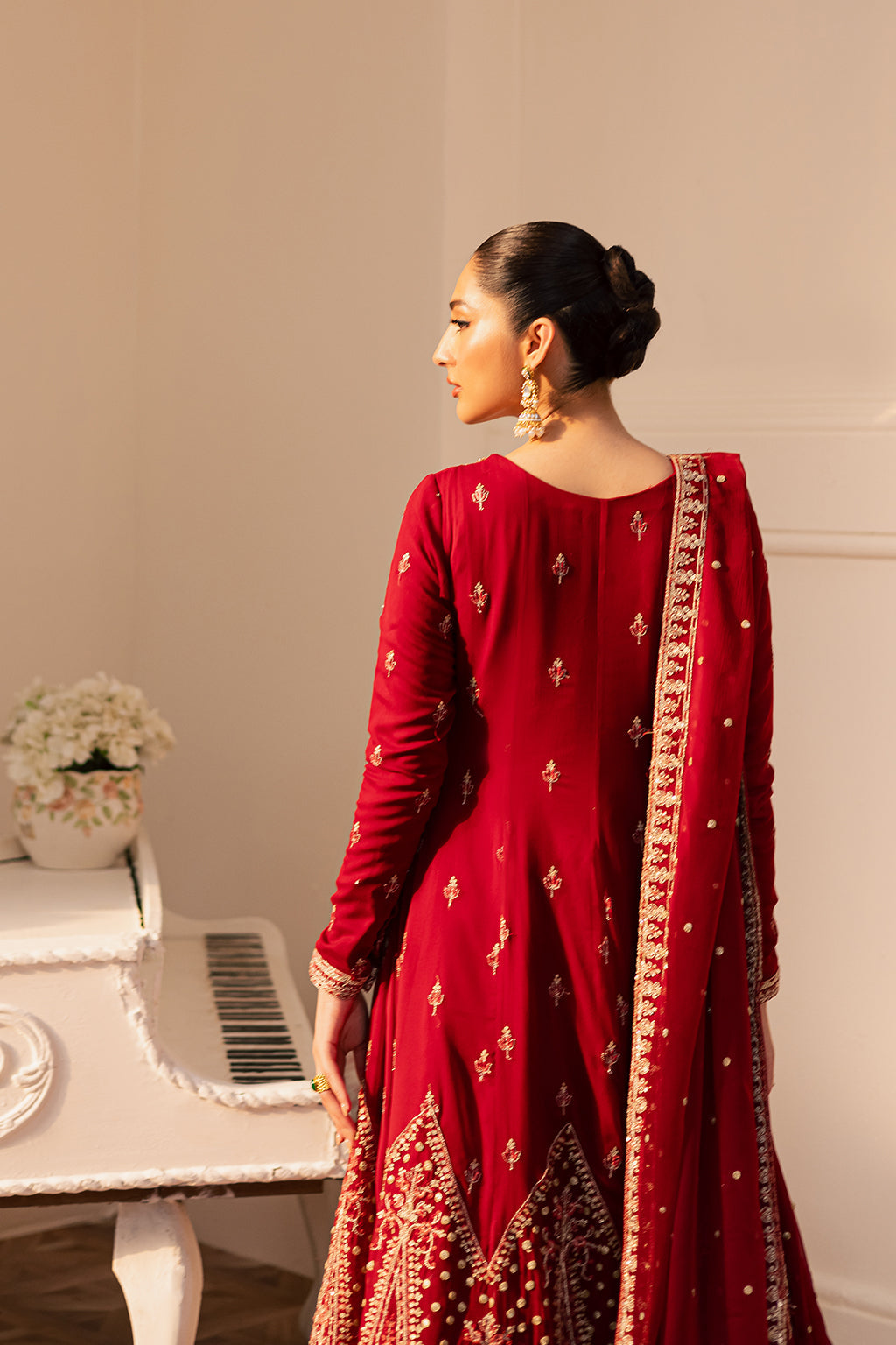 Suave By Emaan Adeel Unstitched 3 Piece Luxury Formals Collection'2025-Cirel