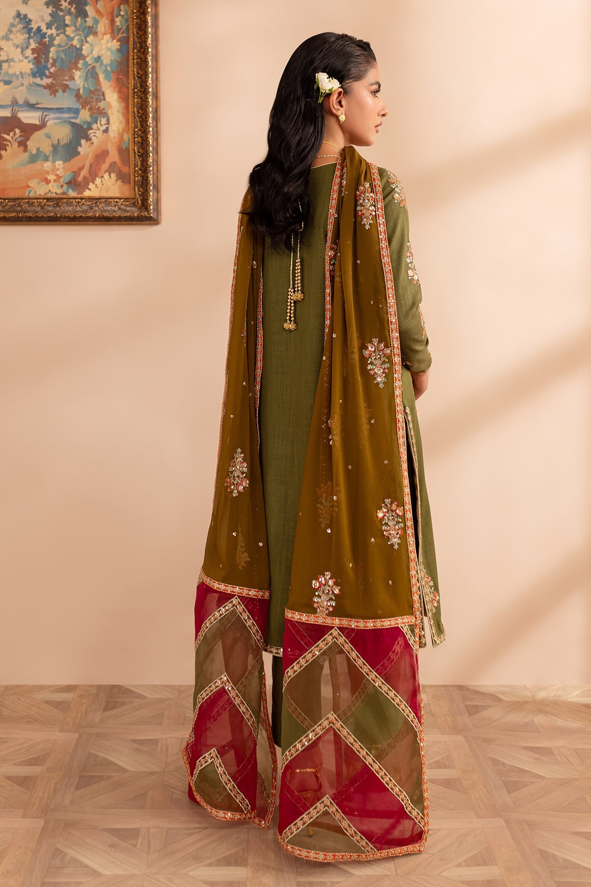 Rangrez By Emaan Adeel Stitched 3 Piece Luxury Winter Collection'2024-Riwaaz