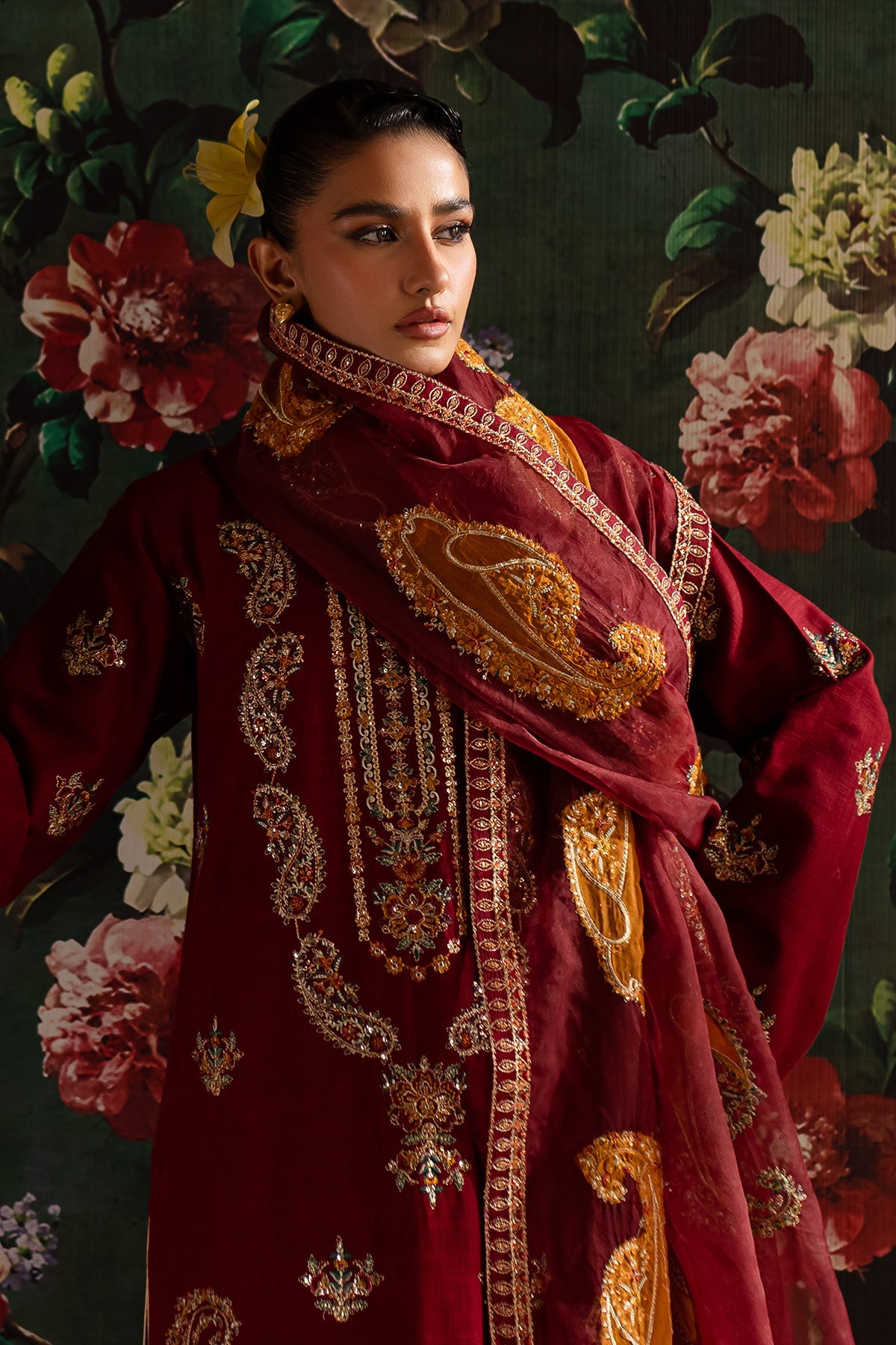 Rangrez By Emaan Adeel Stitched 3 Piece Luxury Winter Collection'2024-Mahi