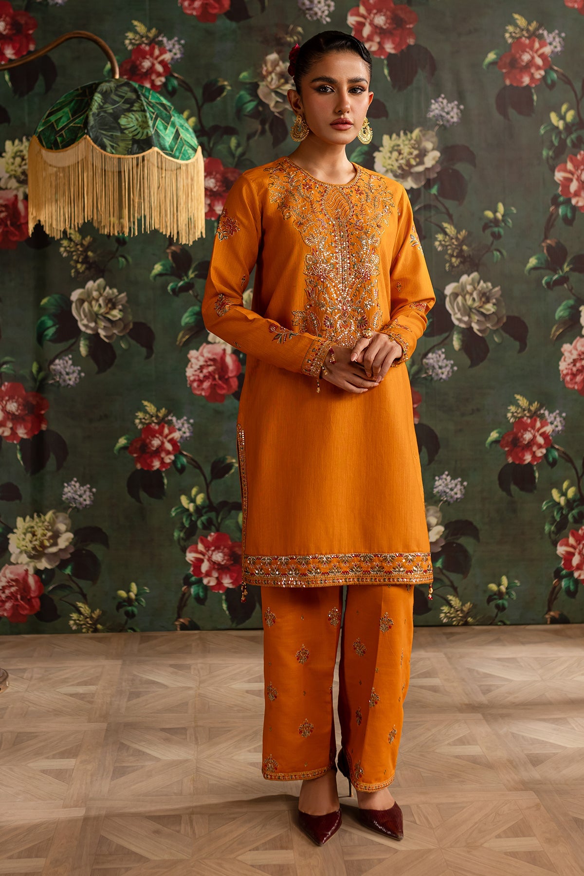 Rangrez By Emaan Adeel Stitched 3 Piece Luxury Winter Collection'2024-Shama