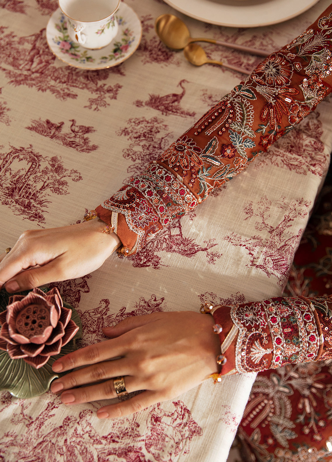 Gulaal Unstitched 3 Piece Emb Chiffon Vol-02 Collection'2023-Laira