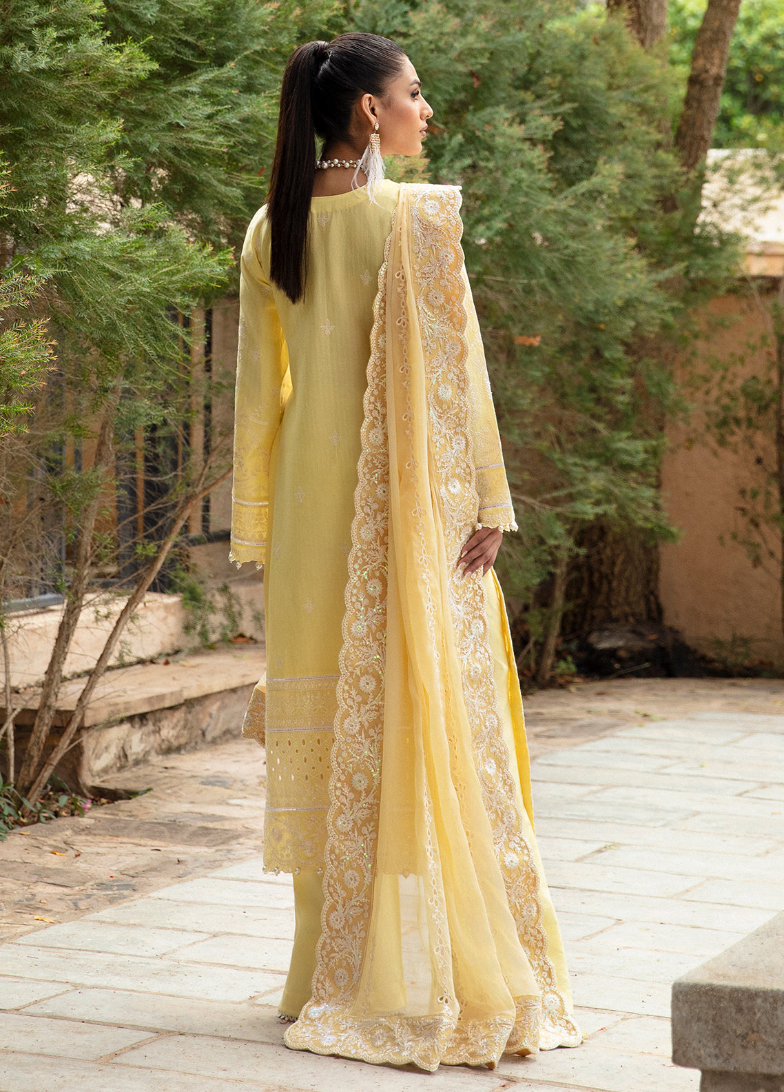 Gulaal Unstitched 3 Piece Luxury Lawn Collection'2024-VALERIA (GL-LL-24V1-01)