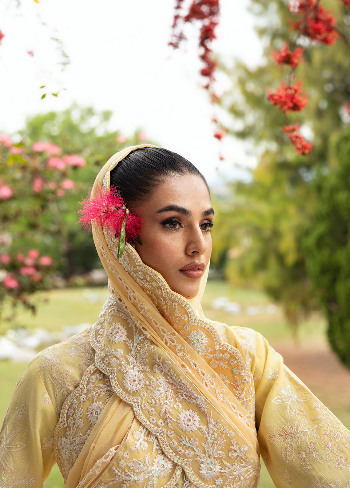 Gulaal Unstitched 3 Piece Luxury Lawn Collection'2024-VALERIA (GL-LL-24V1-01)
