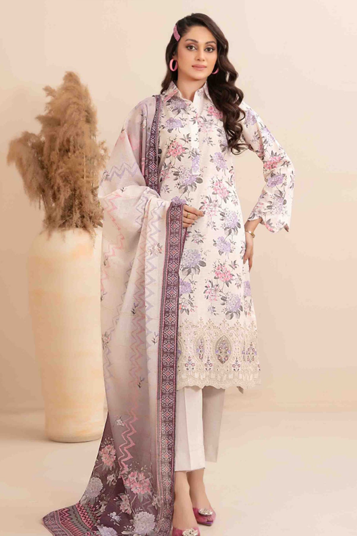 Meheroon By Tawakkal Unstitched 3 Piece Emb Lawn Collection-D-1105