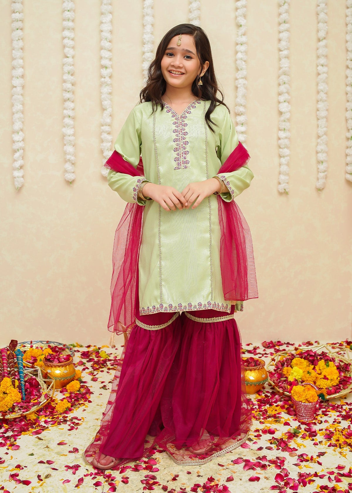 Gulzar By Modest Stitched 3 Piece Formals Collection'2025-8965-Green