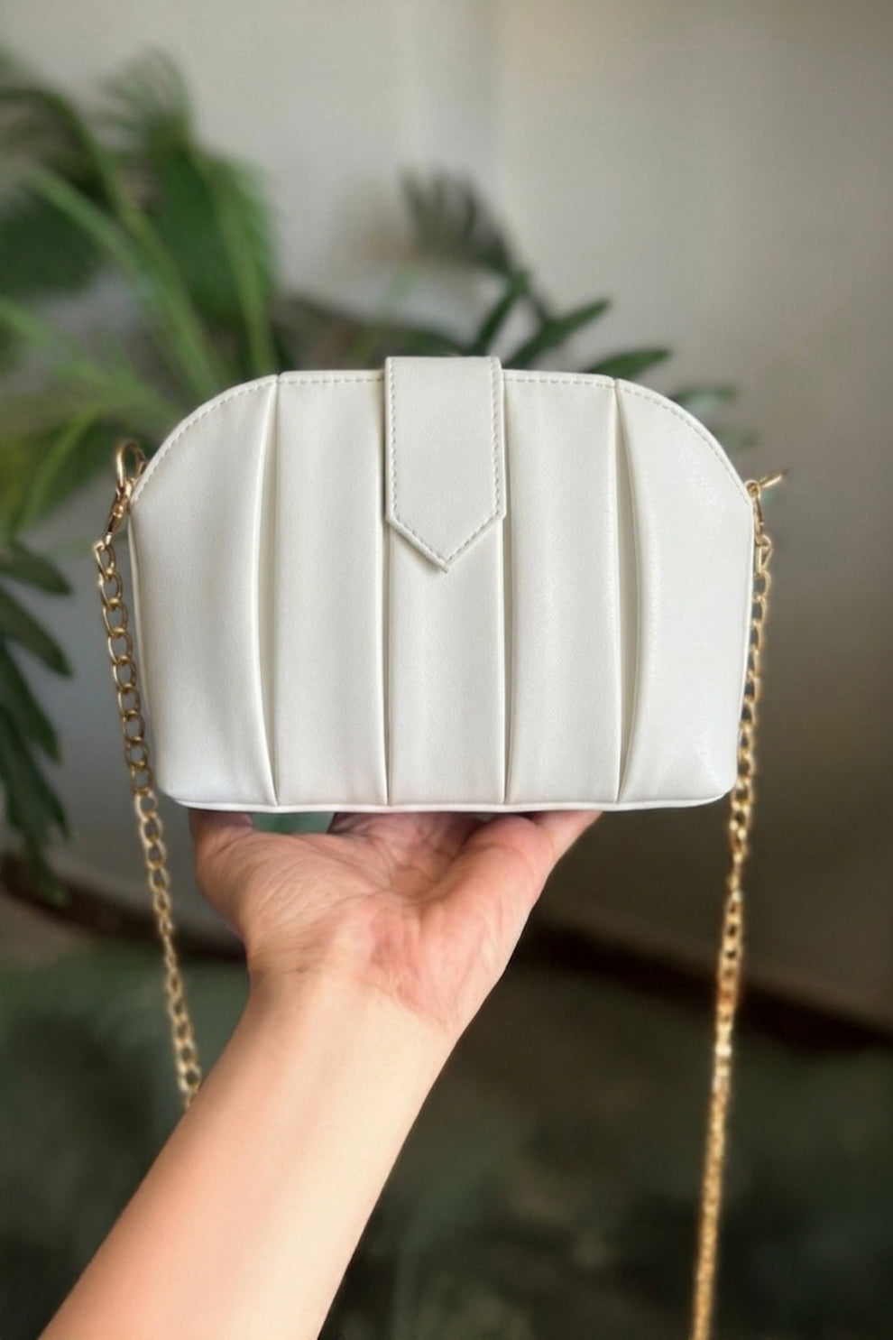 Crossbody Women Bags & Purses Pakistan