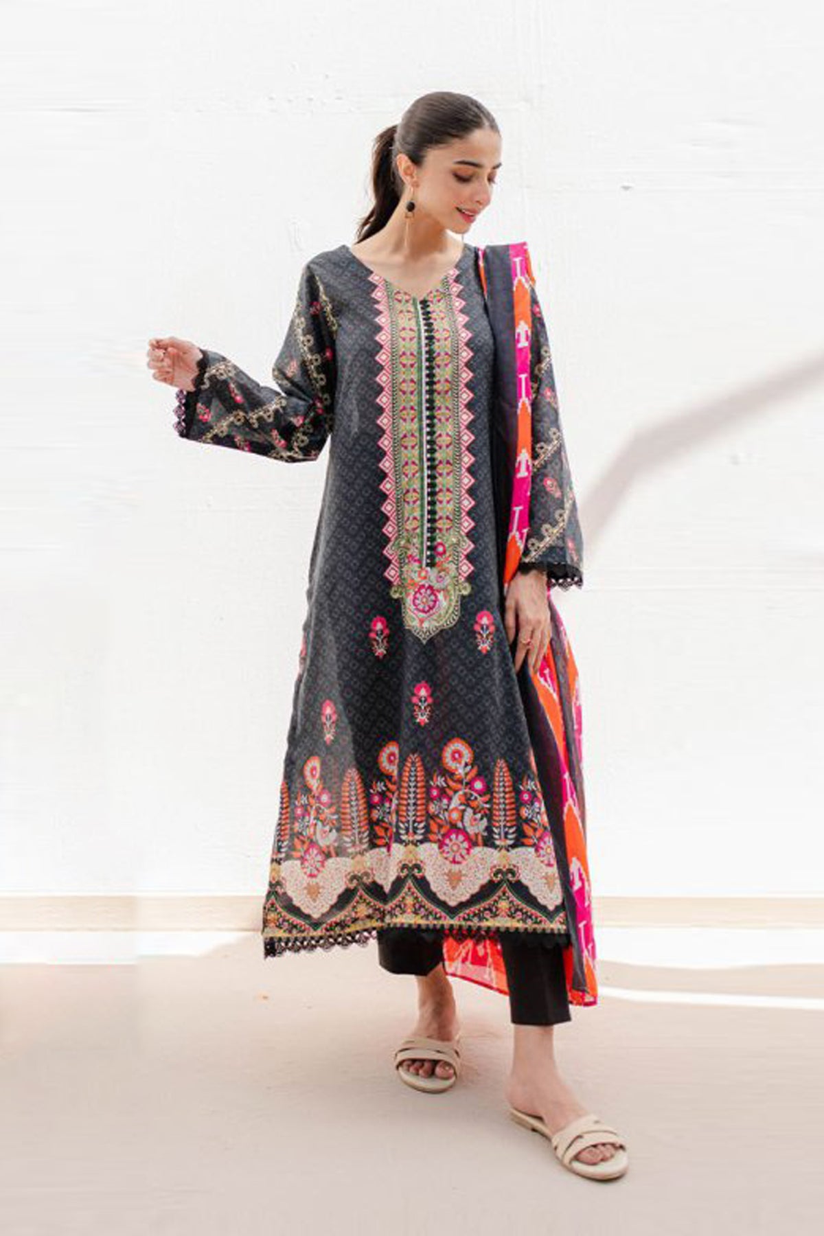 Zellbury Unstitched Printed & Emb Lawn Vol-04 Collection'2023-WU-221