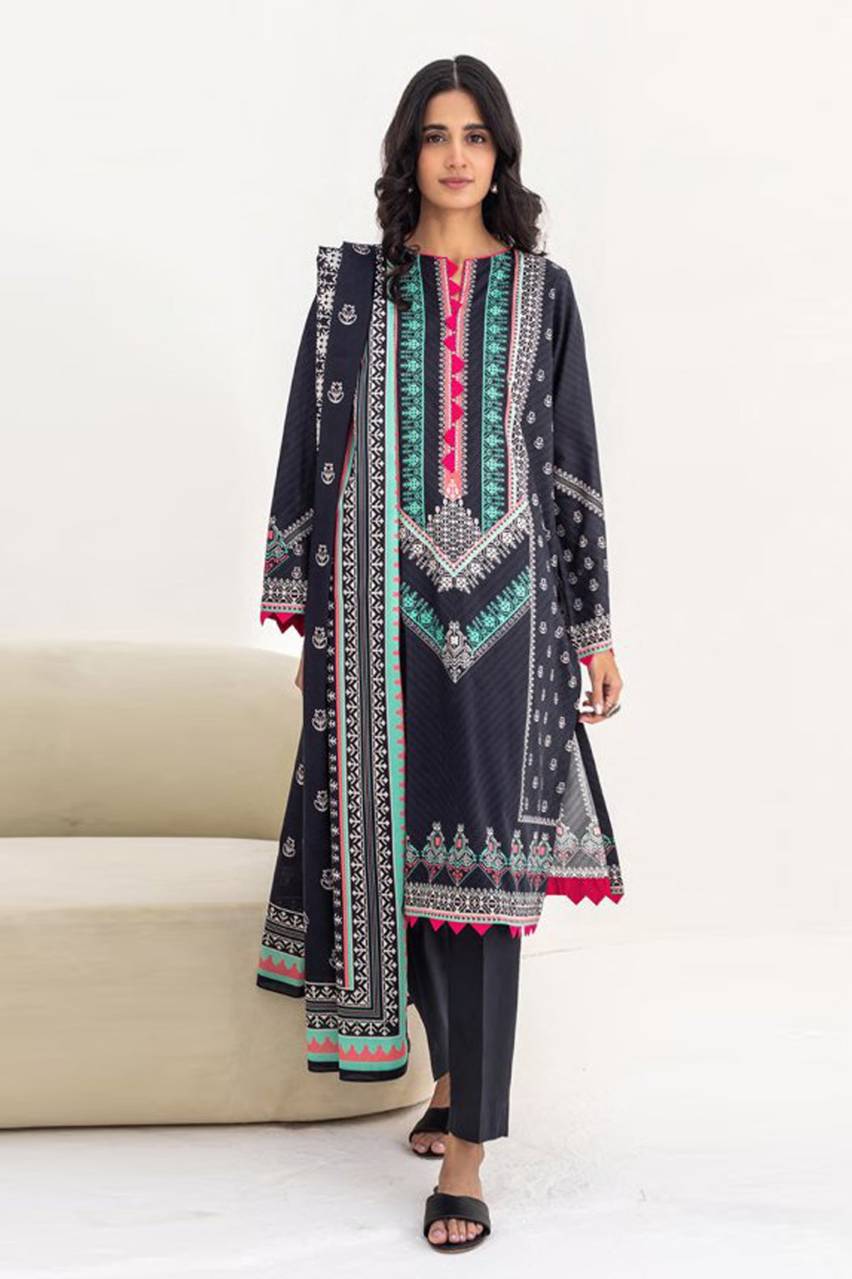 Zellbury Unstitched Printed & Emb Lawn Vol-04 Collection'2023-WU-251