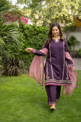 Omal By Komal Stitched 3 Piece Formals Collection'2025-ZIMAL (3 Pc)