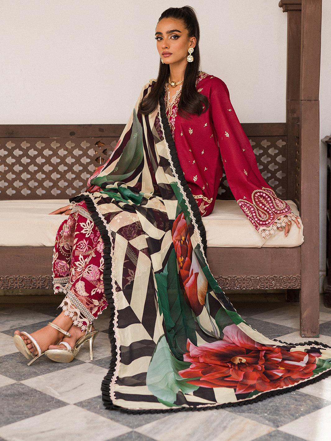 Wisteria by Roheenaz Unstitched 3 Piece Summer Lawn V-II Collection'2023-28-A-Gohar