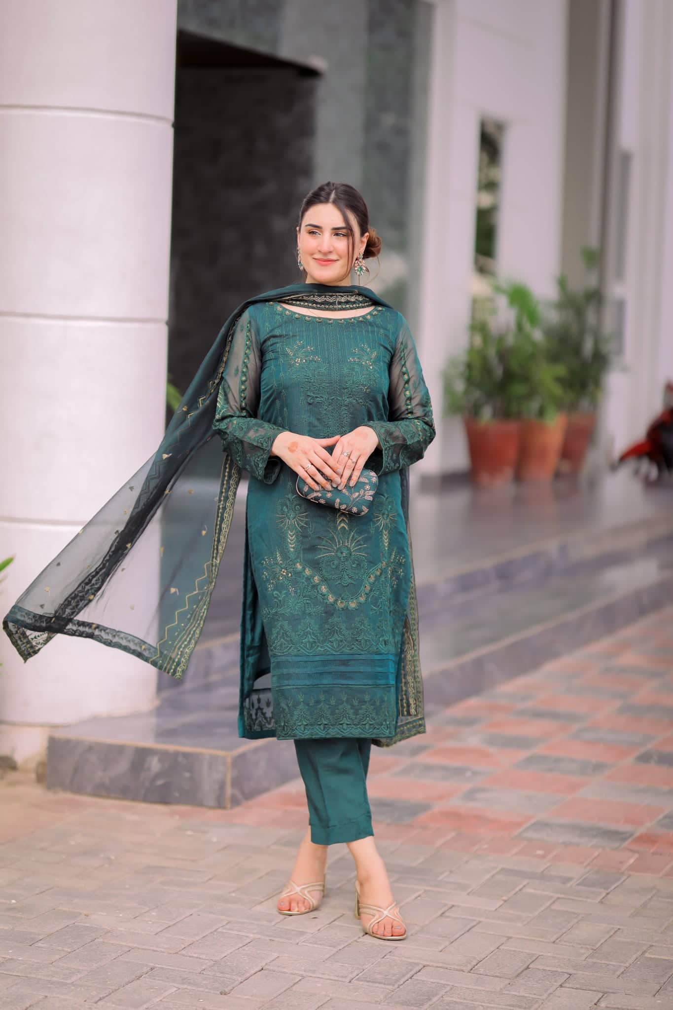 Raahi by Panache Apparel Stitched Collection-Maya Aaniat