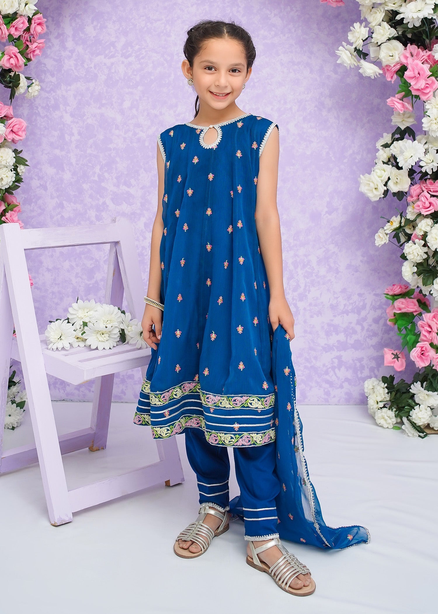 Modest Stitched 3 Piece Kids Festive Formals Edit-02 Collection'2024-Zooni