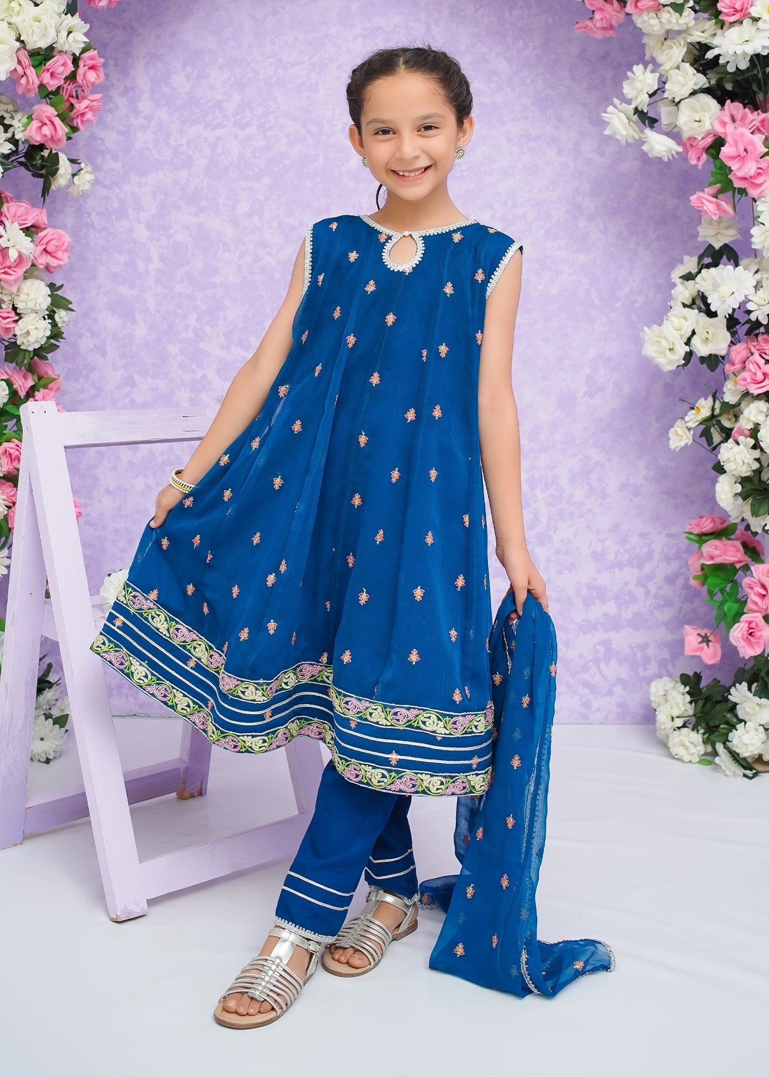 Modest Stitched 3 Piece Kids Festive Formals Edit-02 Collection'2024-Zooni