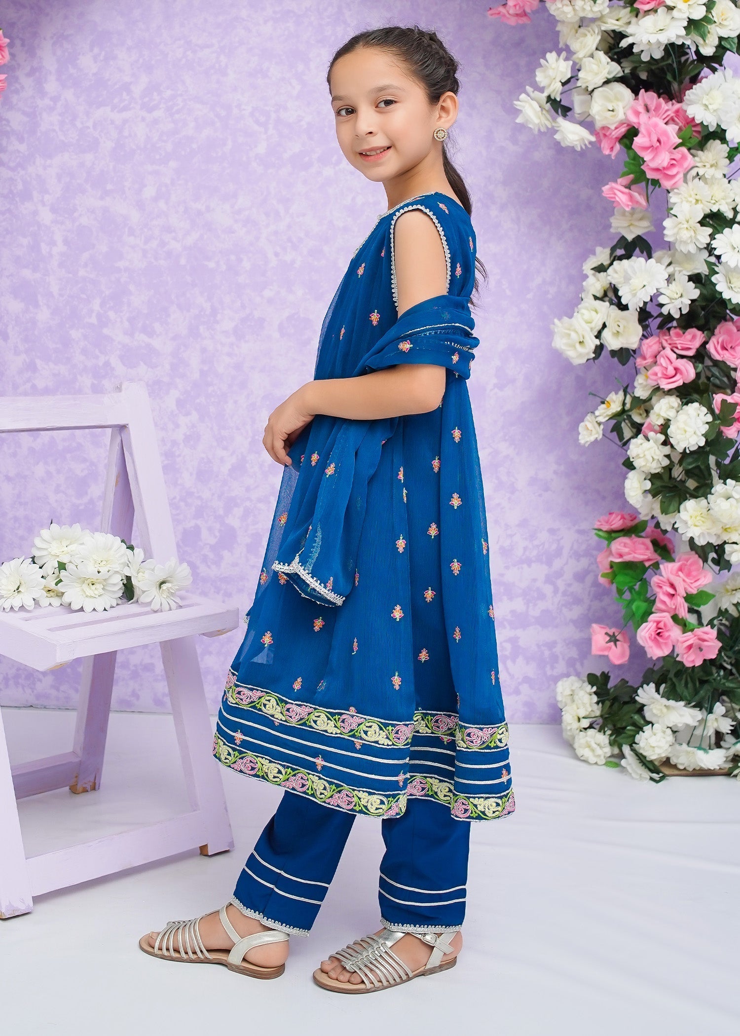 Modest Stitched 3 Piece Kids Festive Formals Edit-02 Collection'2024-Zooni