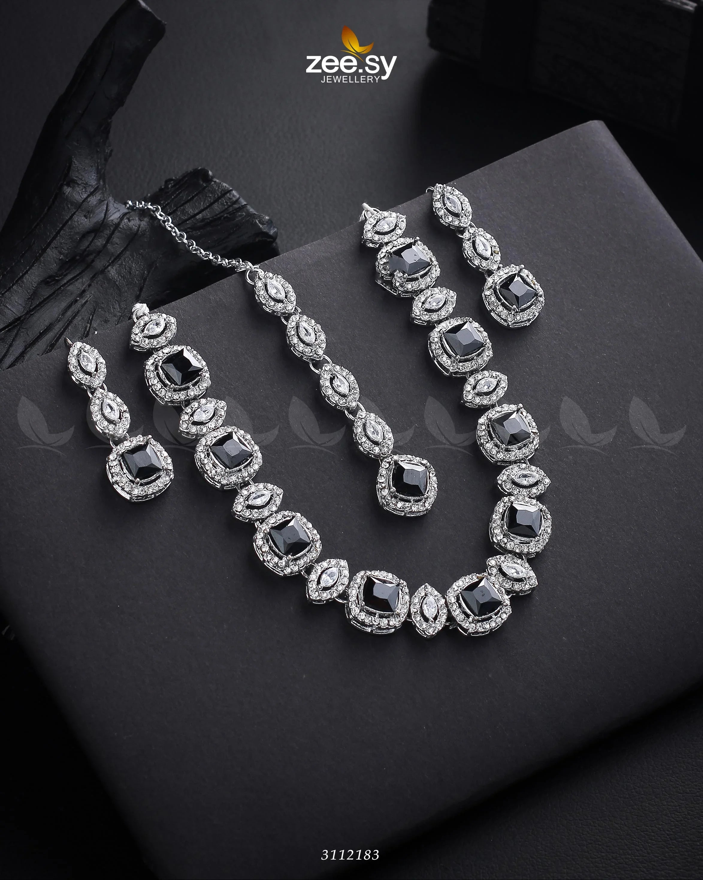 Scabiosa Necklace Set Silver Black - Zeesy Jewellery