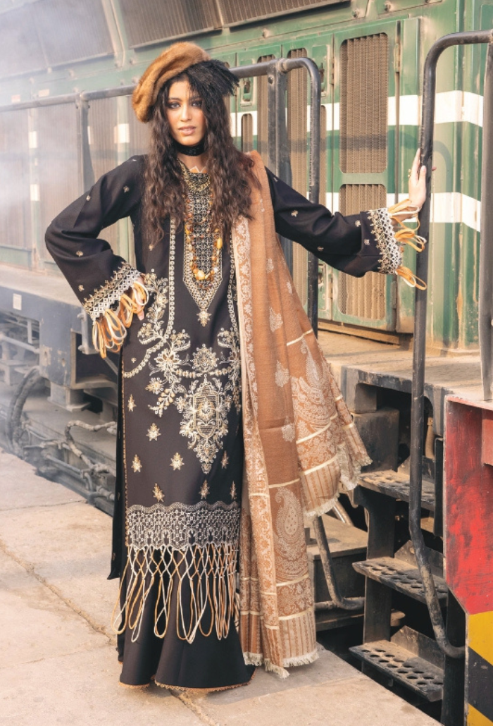 Rahgeer By Humdum Unstitched 3 Piece Emb Wool Winter Collection'2024-D-06