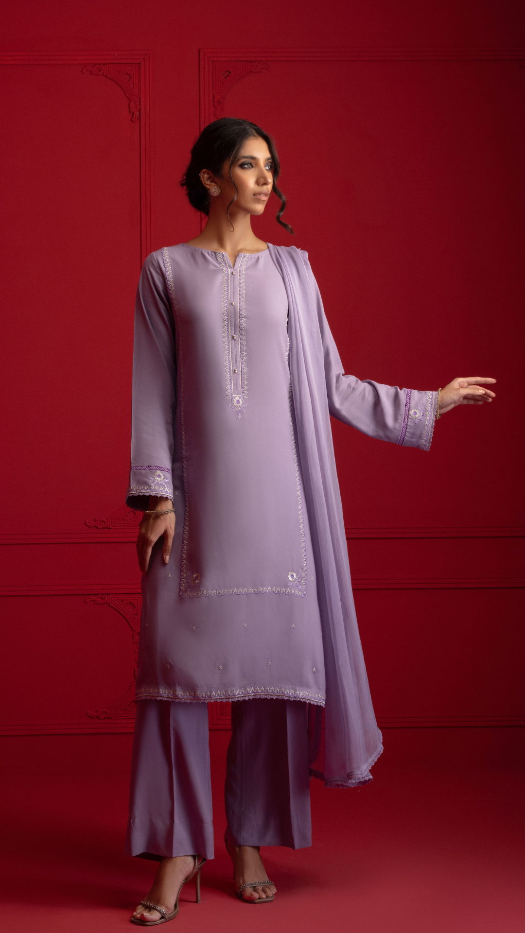 Signature By Najia Zia Stitched 2 Piece Winter Collection'2025-Lavender