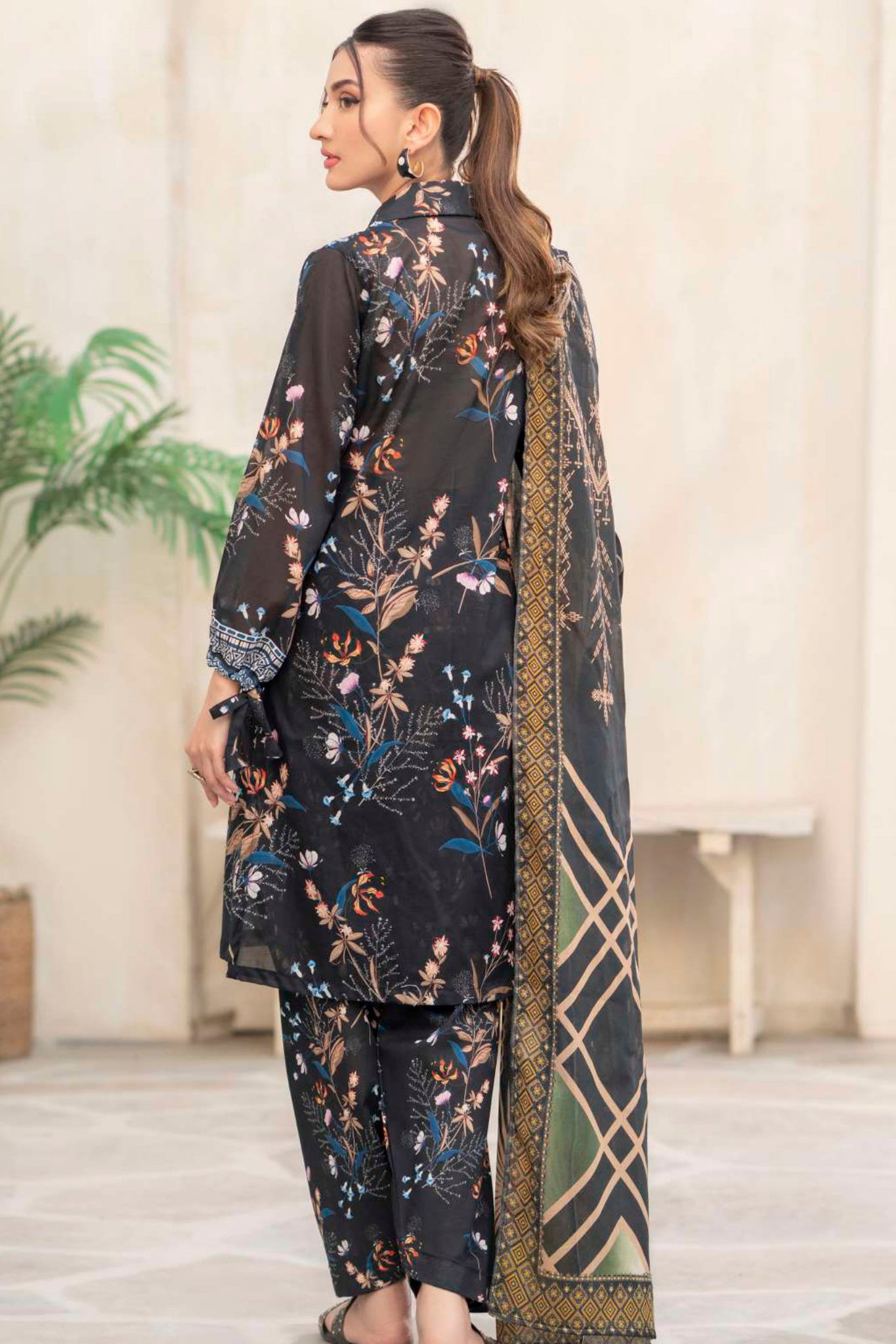 Rang by Motifz Unstitched 3 Piece Printed Lawn Collection'2023-R-4150
