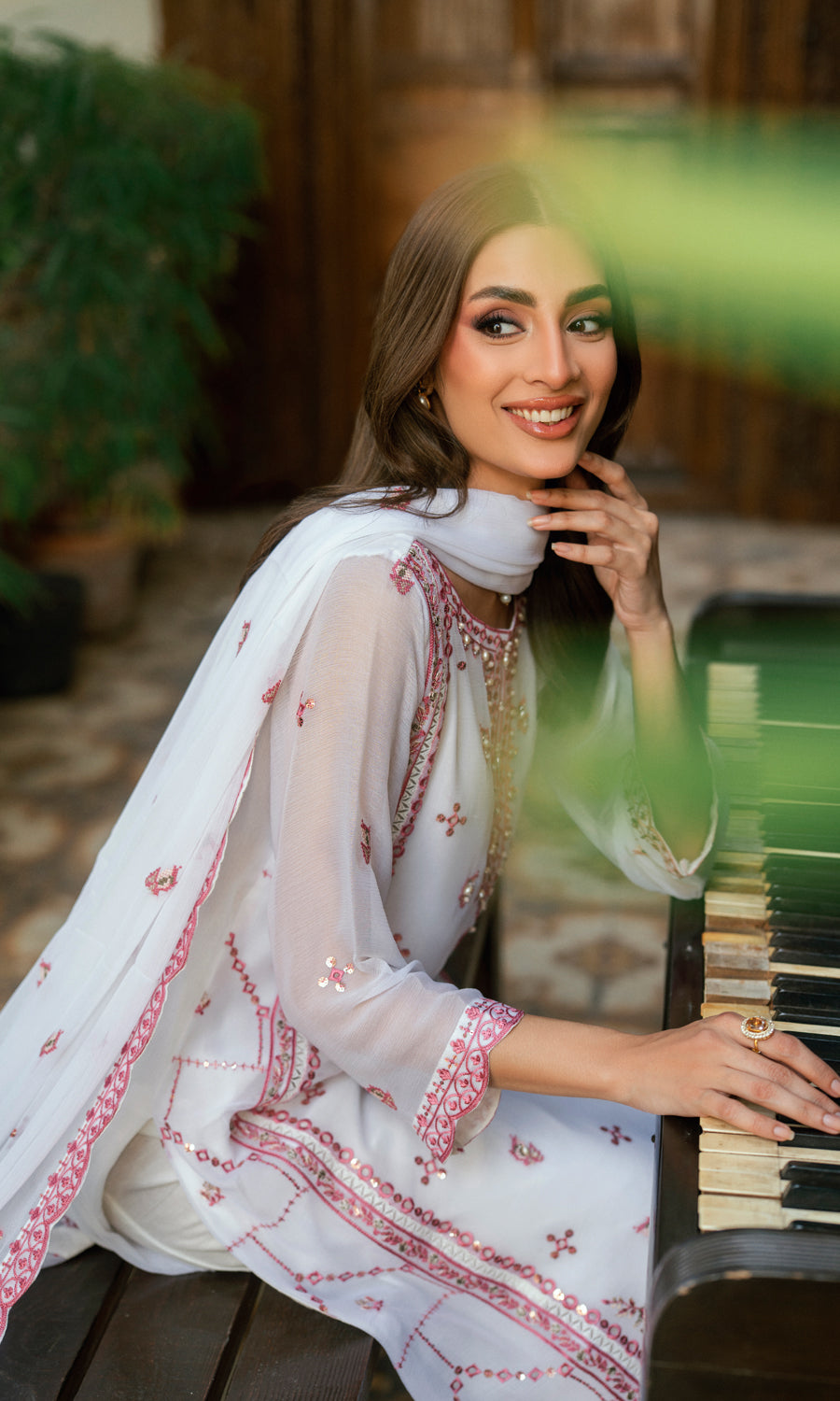Morbagh By Shamooz Stitched 3 Piece Formals Collection'2025-Crystal White SEM-0791