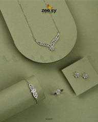 Wrenna Pendant Silver - Zeesy Jewellery