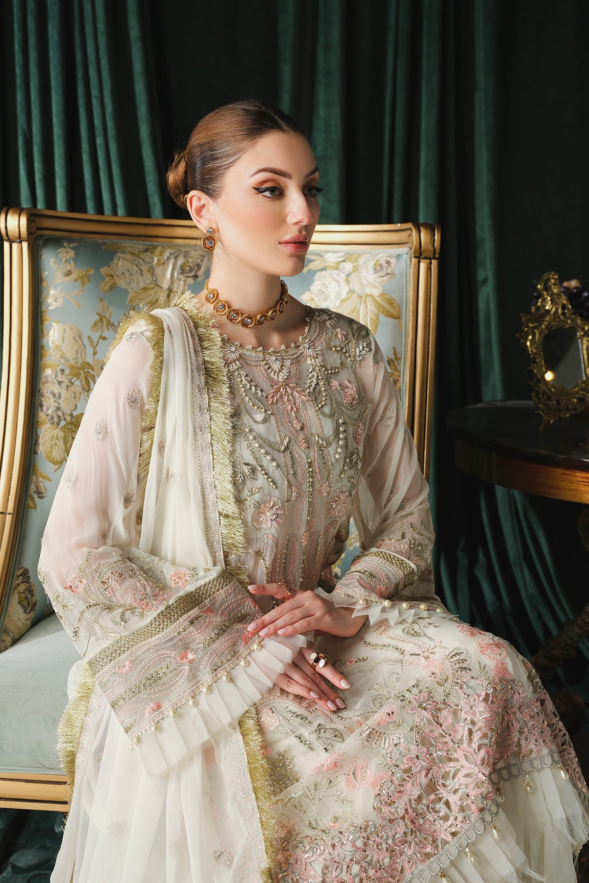 Ayla Paras By Pasha Unstitched 3 Piece Luxury Formals Collection'2024-PR107 : Jasmine