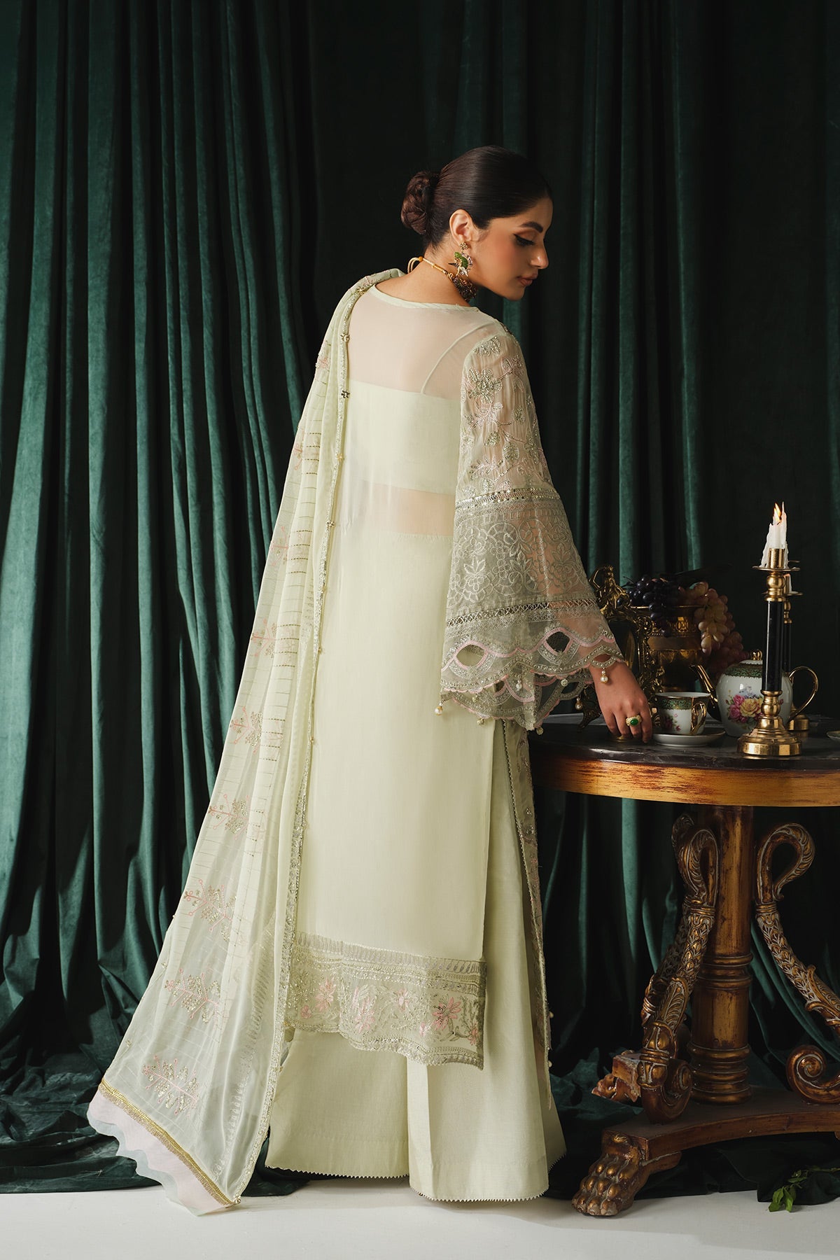 Ayla Paras By Pasha Unstitched 3 Piece Luxury Formals Collection'2024-PR103 : Regalia