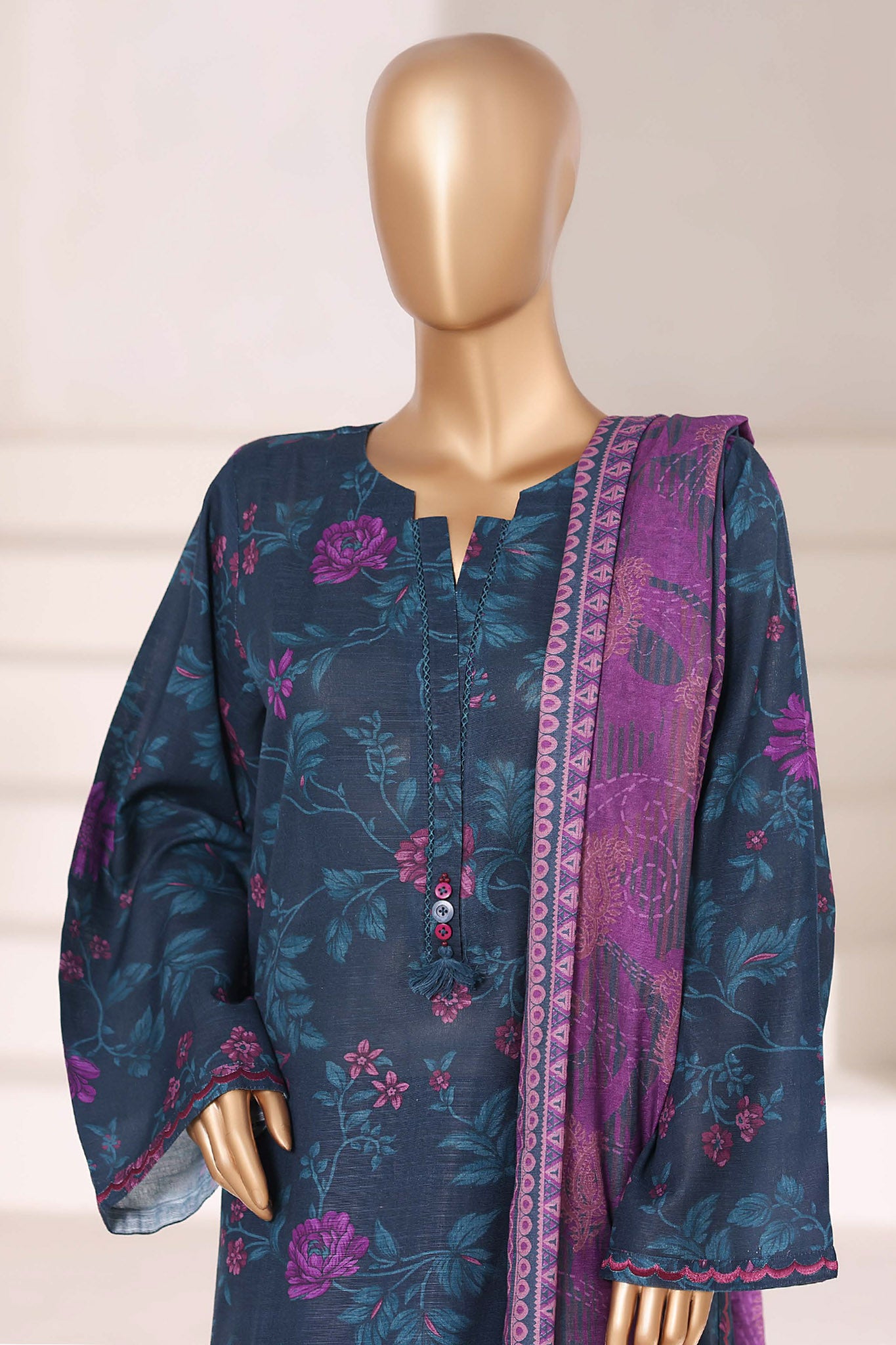 Sada Bahar Stitched 3 Piece Emb Khaddar Fall Collection'2025-EMB-6841-Navy Blue