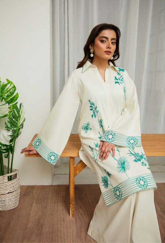 Ayra By Humdum Stitched 2 Piece Emb Lawn Collection-D-02