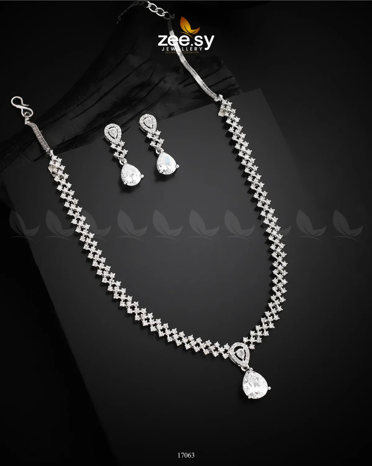 Nargis Zircon Necklace Silver White - Zeesy Jewellery