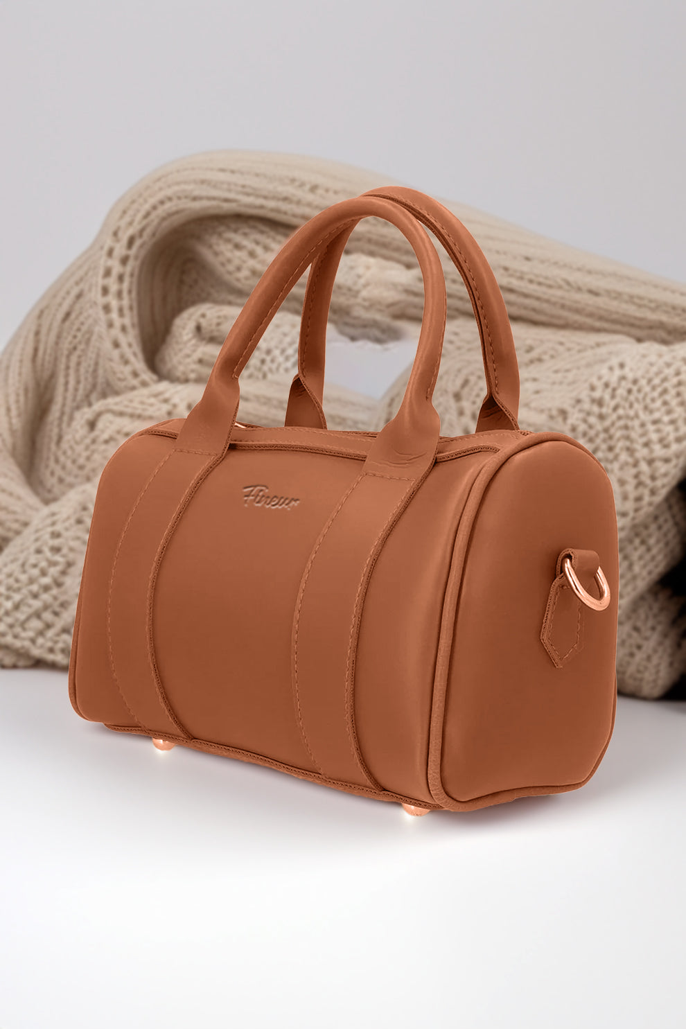 Fineur Handbag Pace Duffle - Caramel