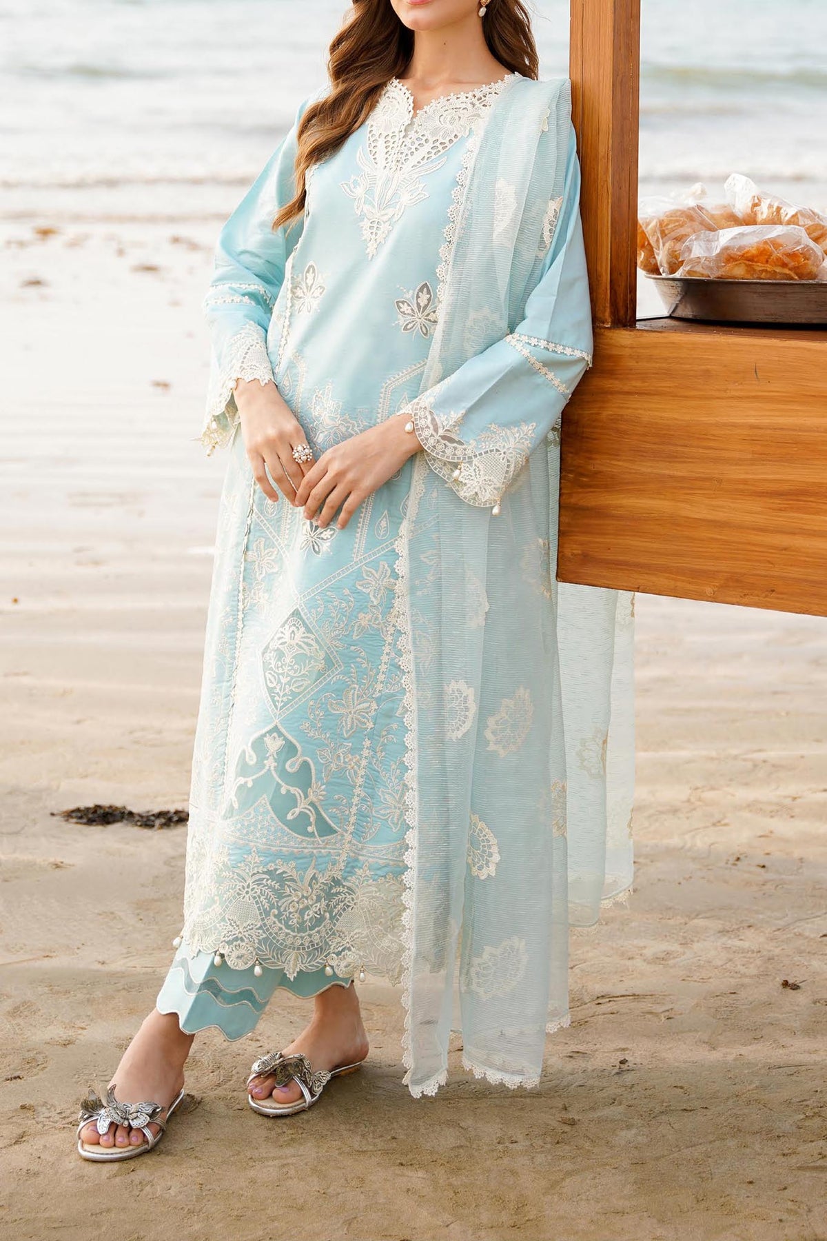 Saagar by Aabyaan Unstitched 3 Piece Luxury Festive Lawn Collection'2024-AF-05