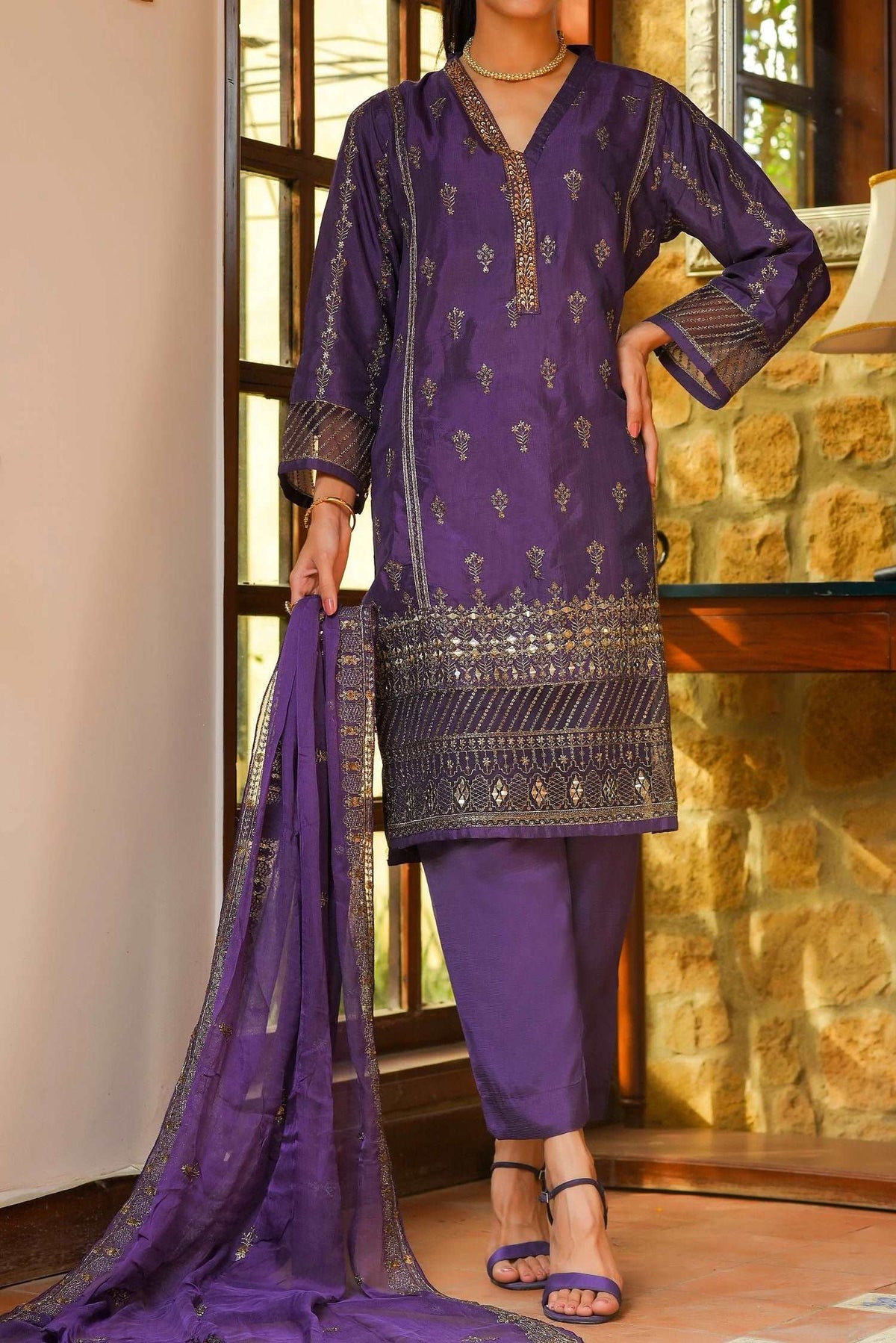 Aainahh by Amna Khadija Stitched 3 Piece Emb Eid Lawn Collection'2022-AF-26-Purple