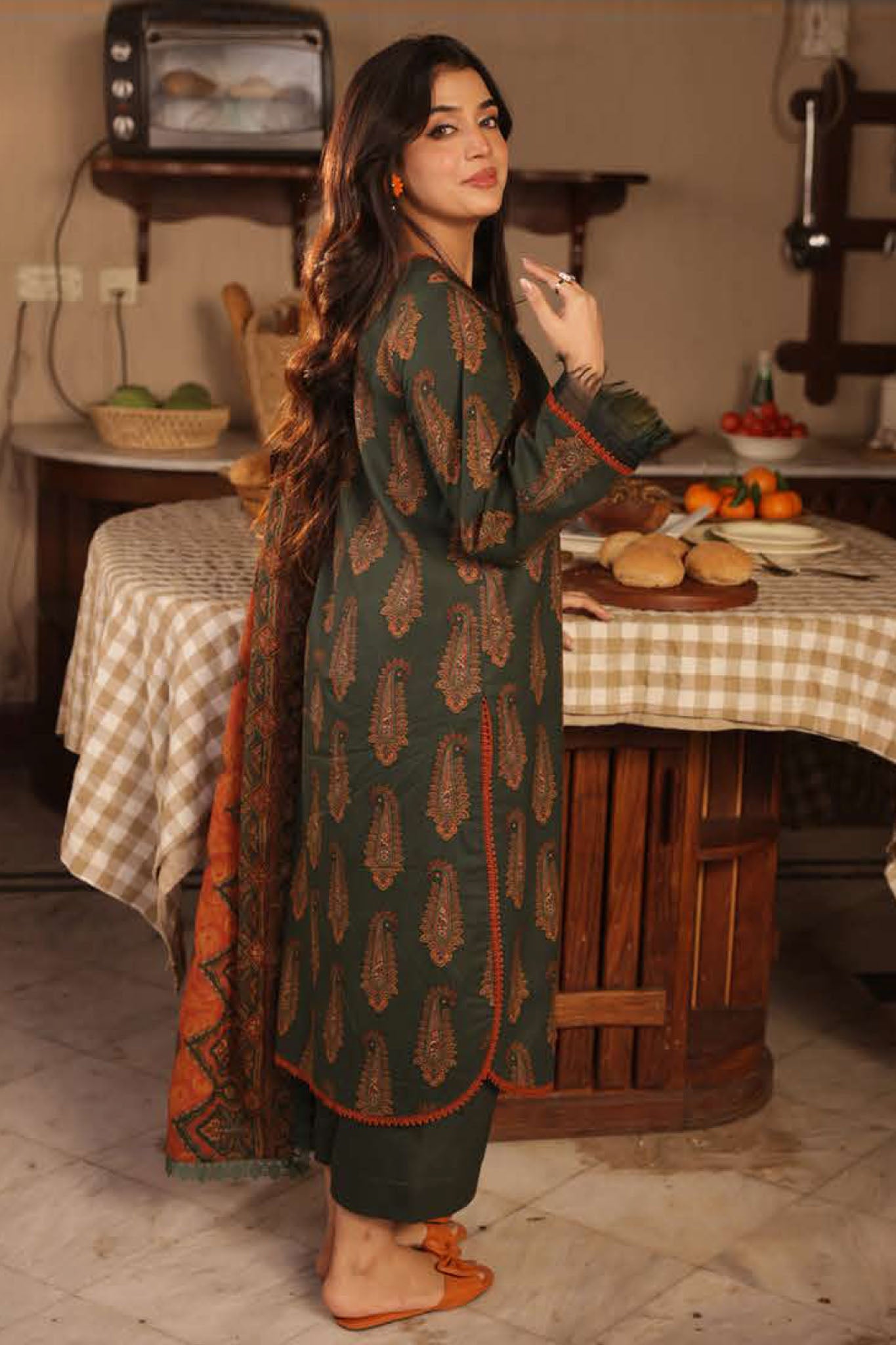 Prints By Asim Jofa Unstitched 3 Piece Lawn Vol-03 Collection-AJUBJ-22