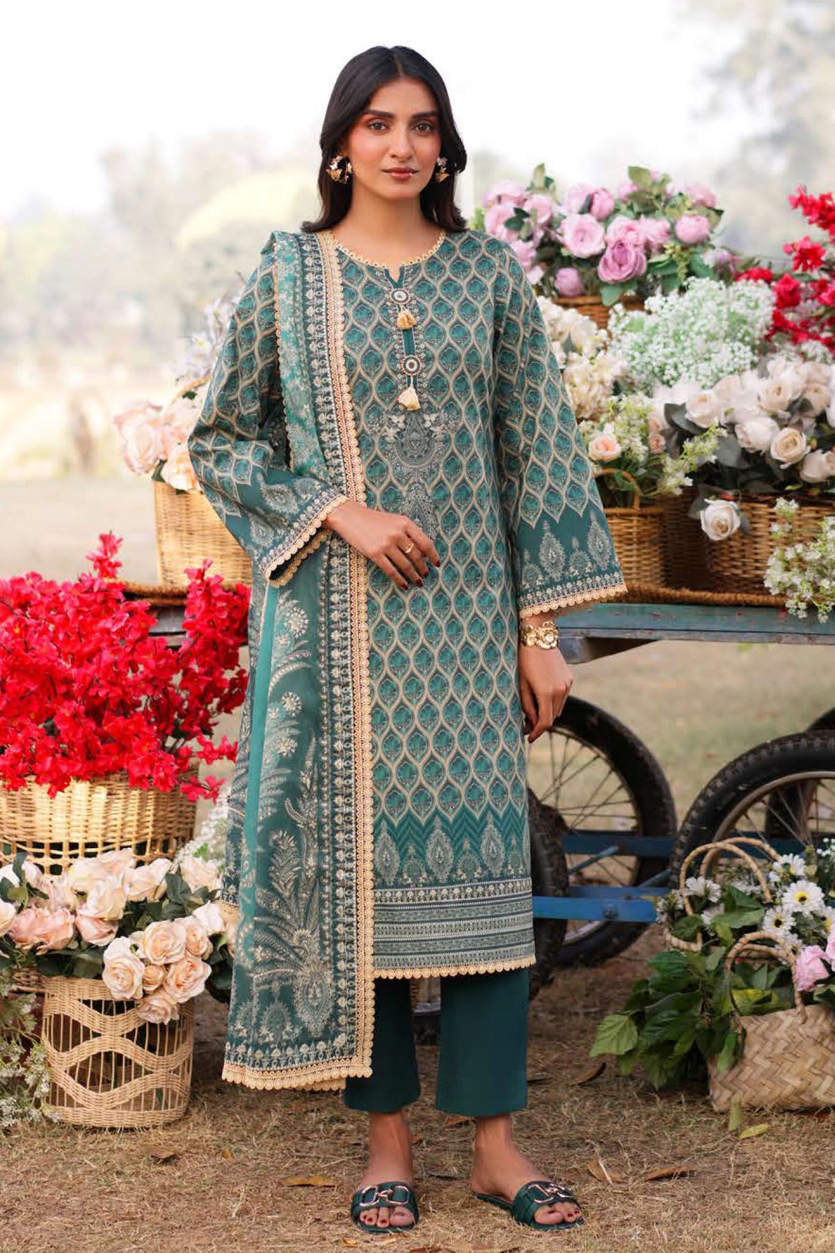 Prints By Asim Jofa Unstitched 3 Piece Lawn Vol-01 Collection-AJUUB-04