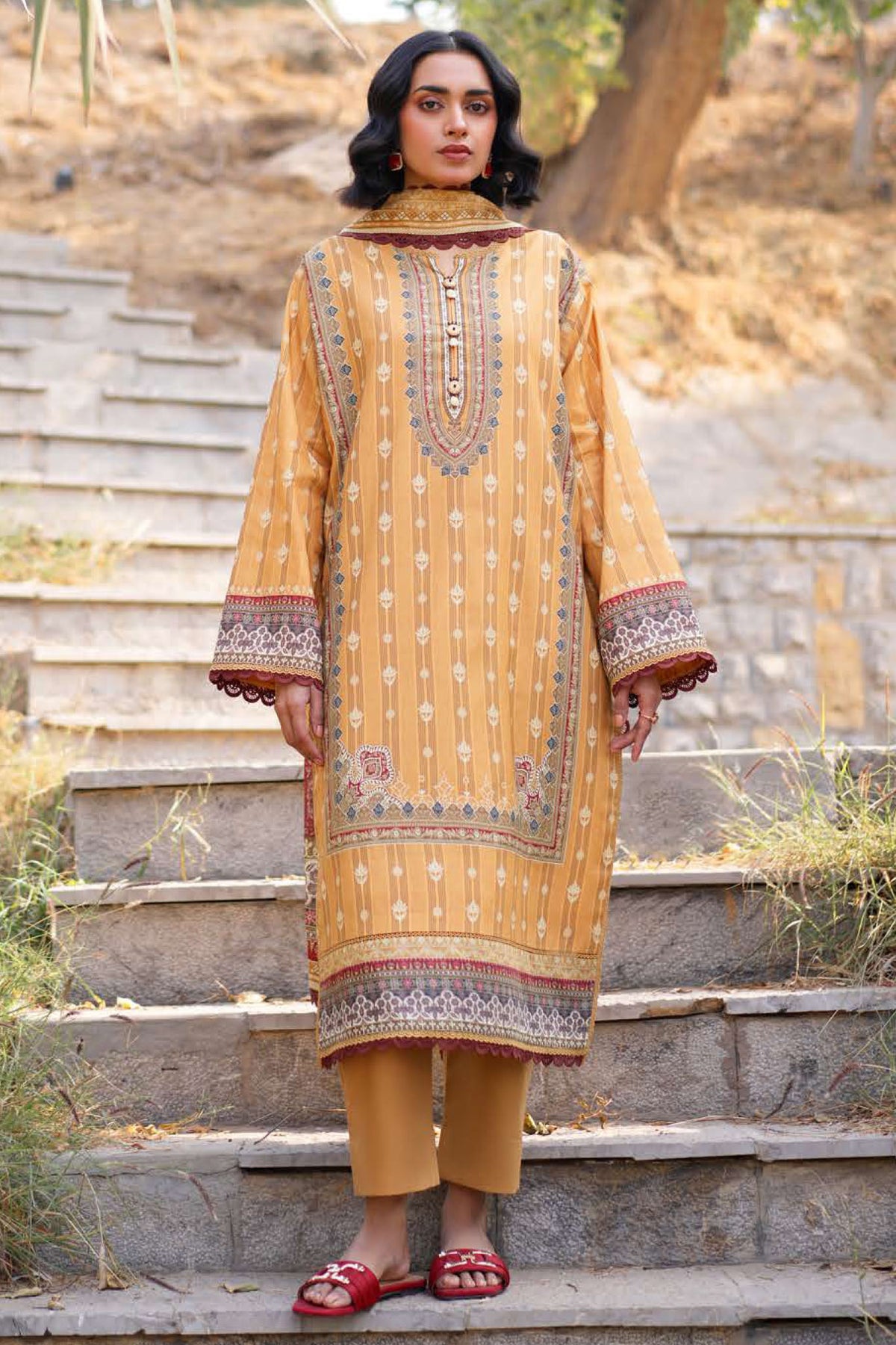 Prints By Asim Jofa Unstitched 3 Piece Lawn Vol-01 Collection-AJUUB-07