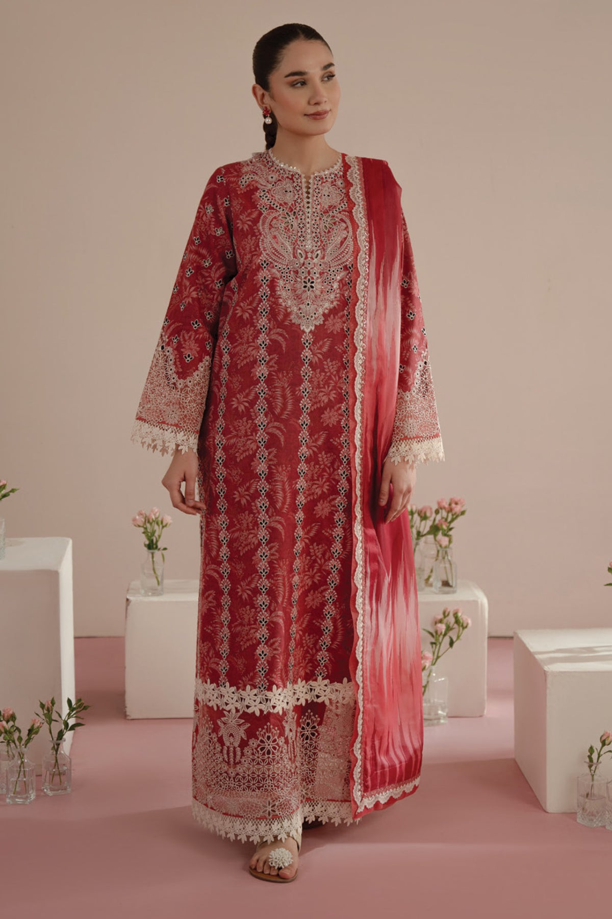 Floral Charm By Afrozeh Unstitched 3 Piece Lawn Collection-AL-V5-01-Daina