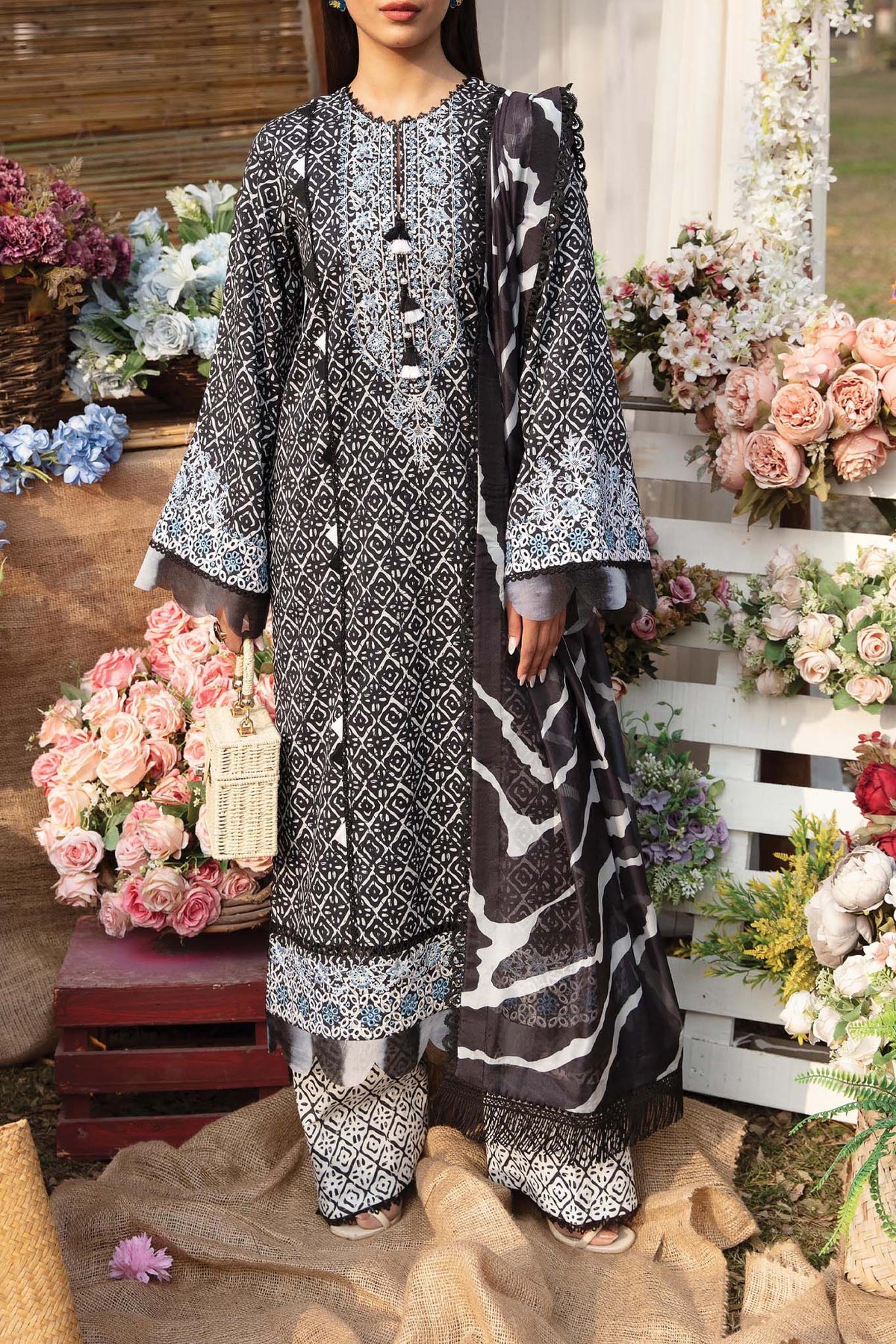 Ayzel Summer Dream Unstitched 3 Piece Lawn Vol-01 Collection'2024-AZL-V1-08