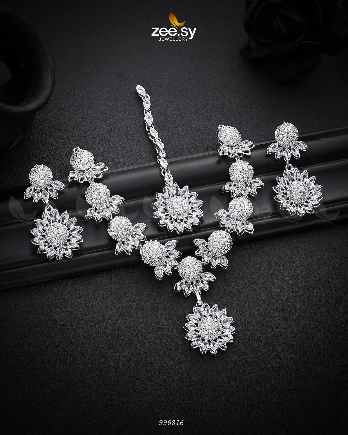 Aquilegia Necklace Set Silver White - Zeesy Jewellery
