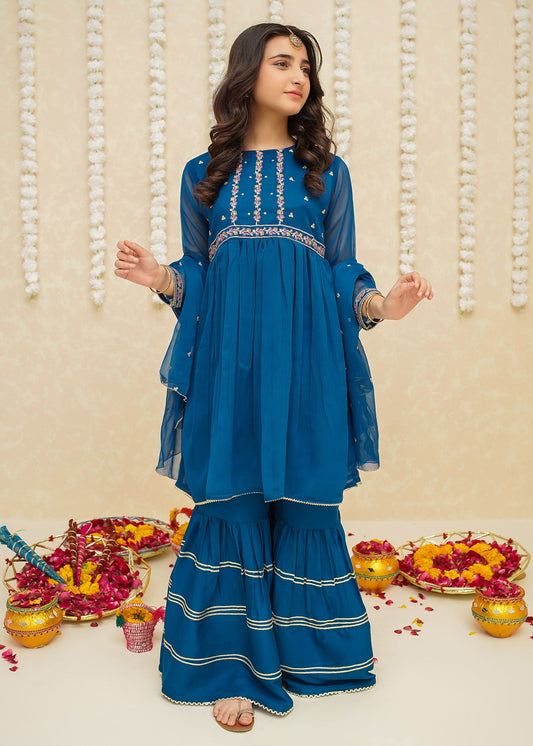 Gulzar By Modest Stitched 3 Piece Formals Collection'2025-8905-Blue