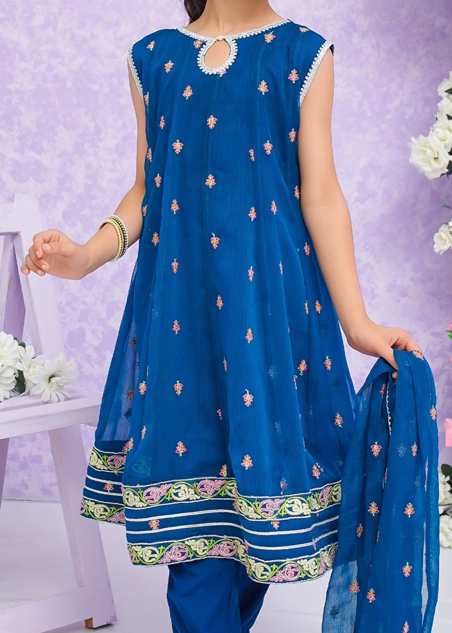 Modest Stitched 3 Piece Kids Festive Formals Edit-02 Collection'2024-Zooni