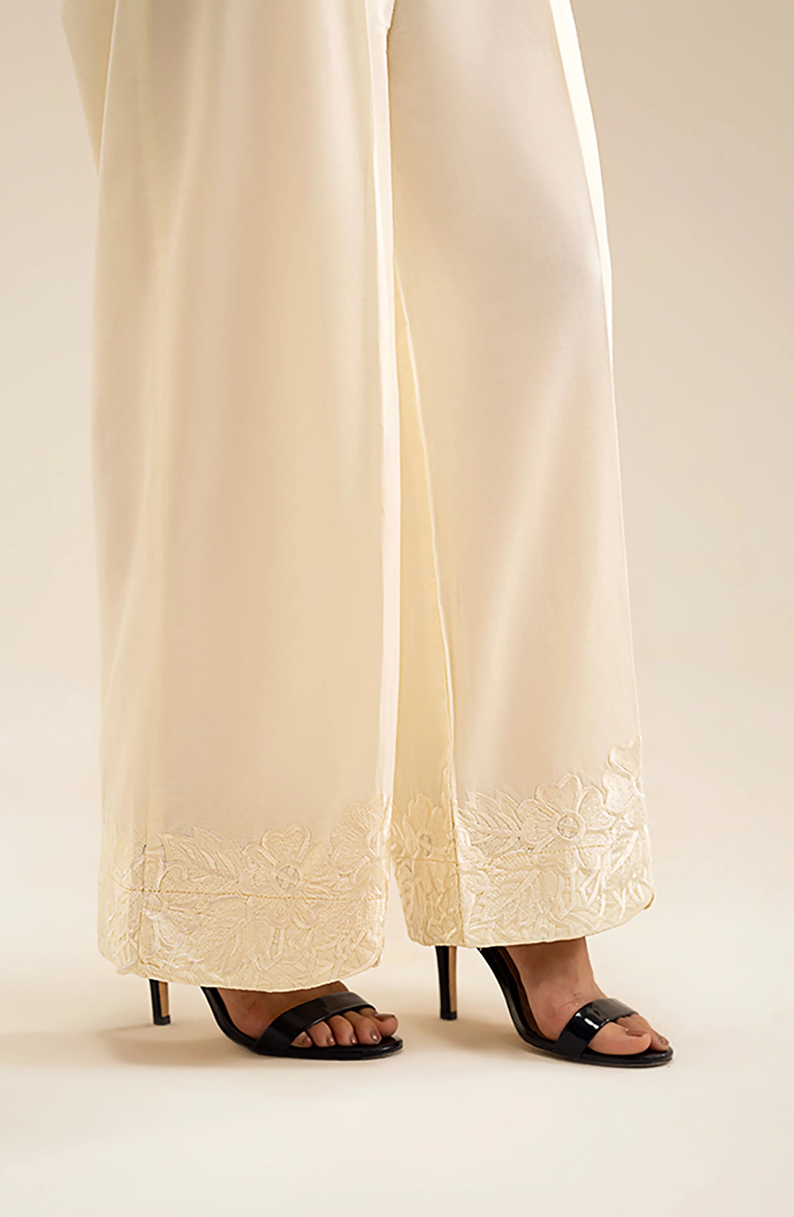 bell bottom trouser
trouser design for girl
stylish trouser design
plazo trouser
new trouser design
bell bottom trouser design
pakistani simple trouser design
unstiched
unstiched suit
bottoms
trosers
Embroidered Trouser for Women
sharara dress?