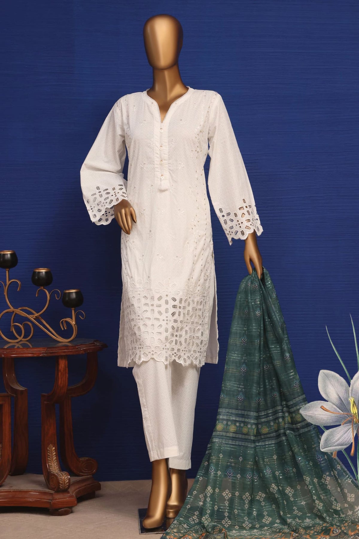 Luckhnovi kari by Bin Saeed Stitched 3 Piece Emb Lawn Collection'2023-CMSTF-024-White