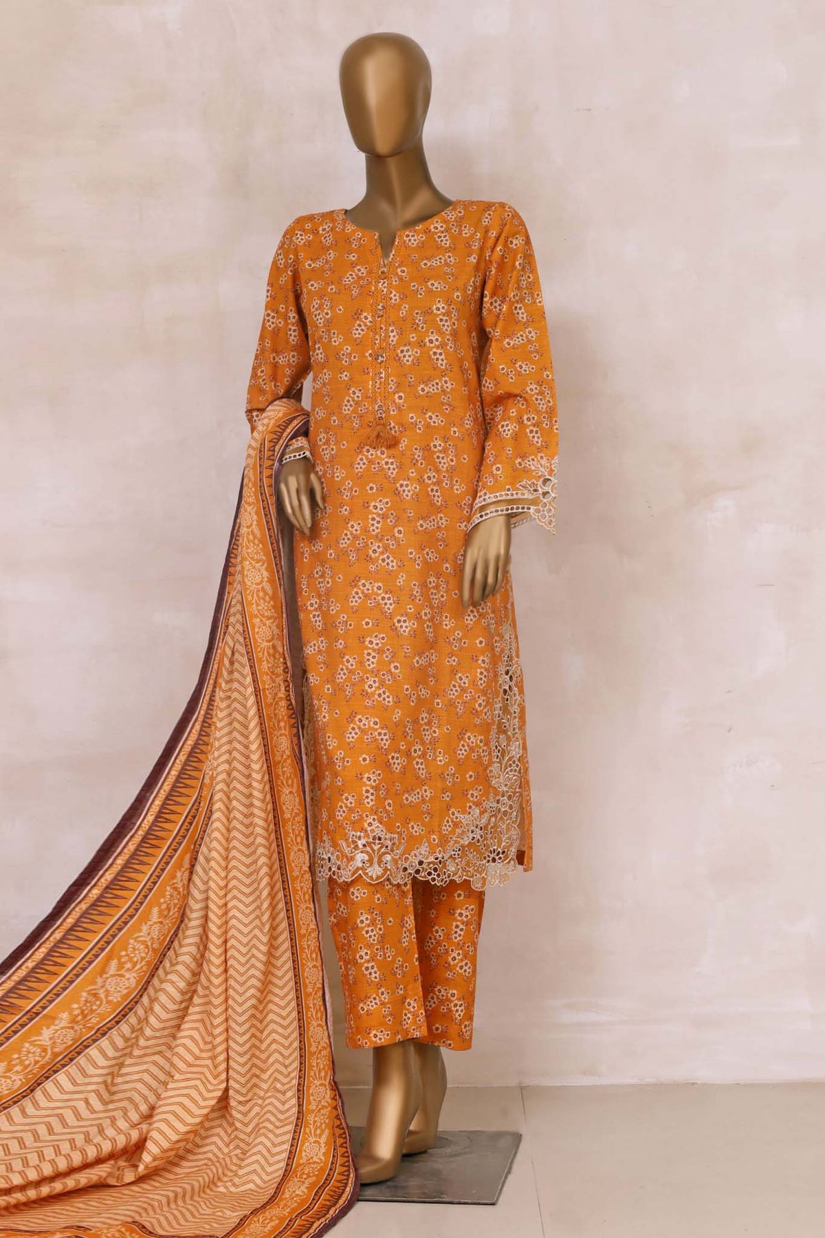 Sada Bahar Stitched 3 Piece Emb Cutwork Khaddar Collection'2023-CW-7902-Golden