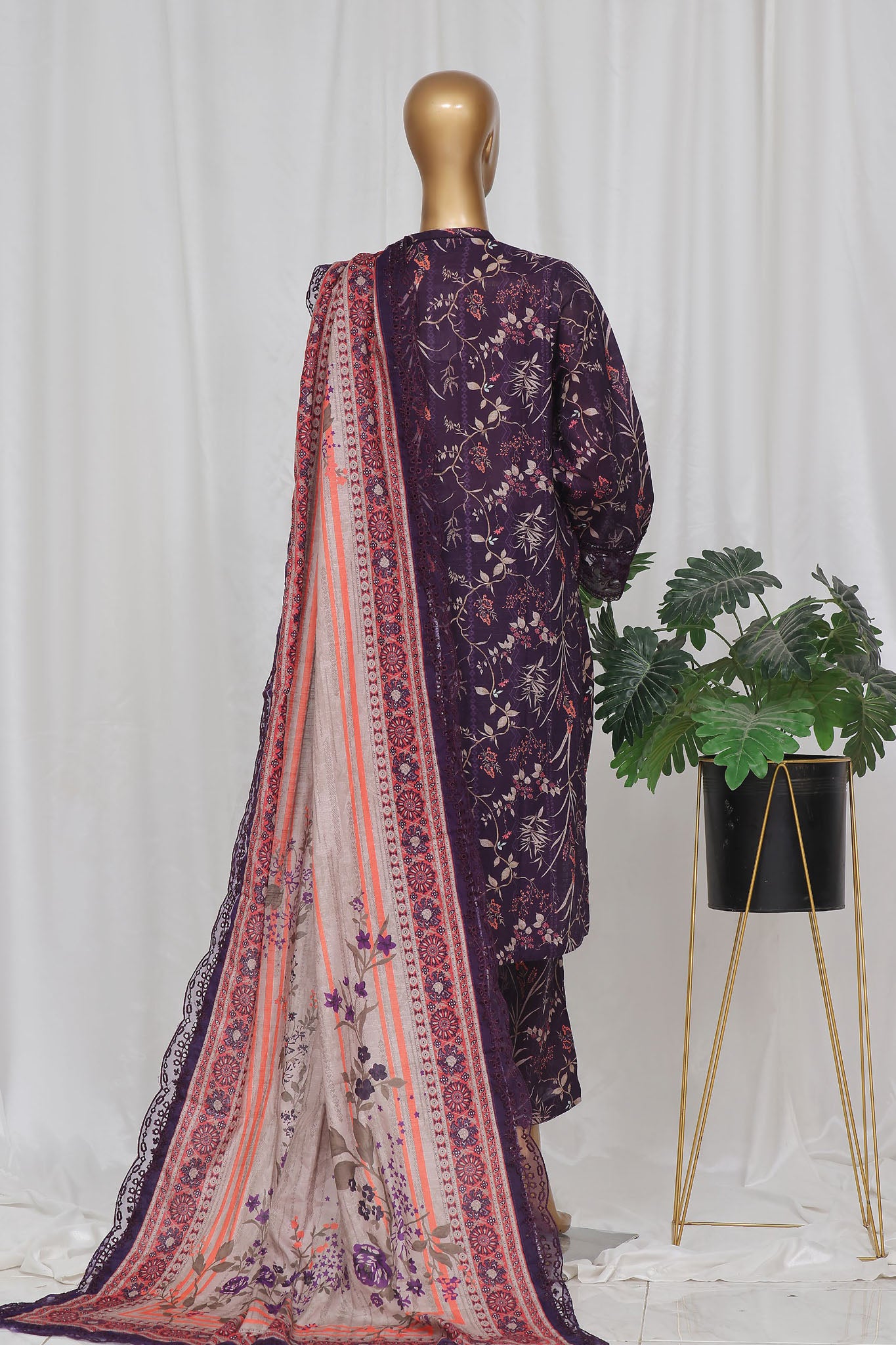 Sada Bahar Stitched 3 Piece Emb Khaddar Vol-03 Collection'2024-CW-ED-8141-Purple