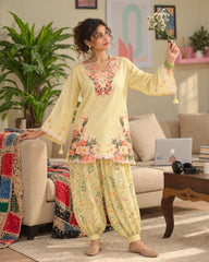 Creme Brulee butter-yellow printed cotton two-piece set — flowers