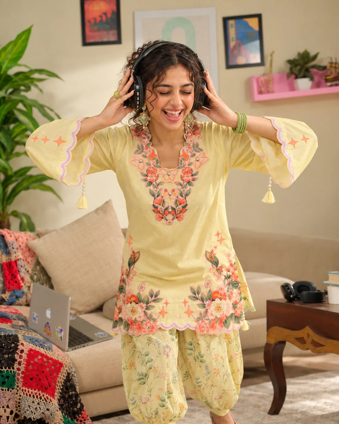 Creme Brulee butter-yellow printed cotton two-piece set — headphones
