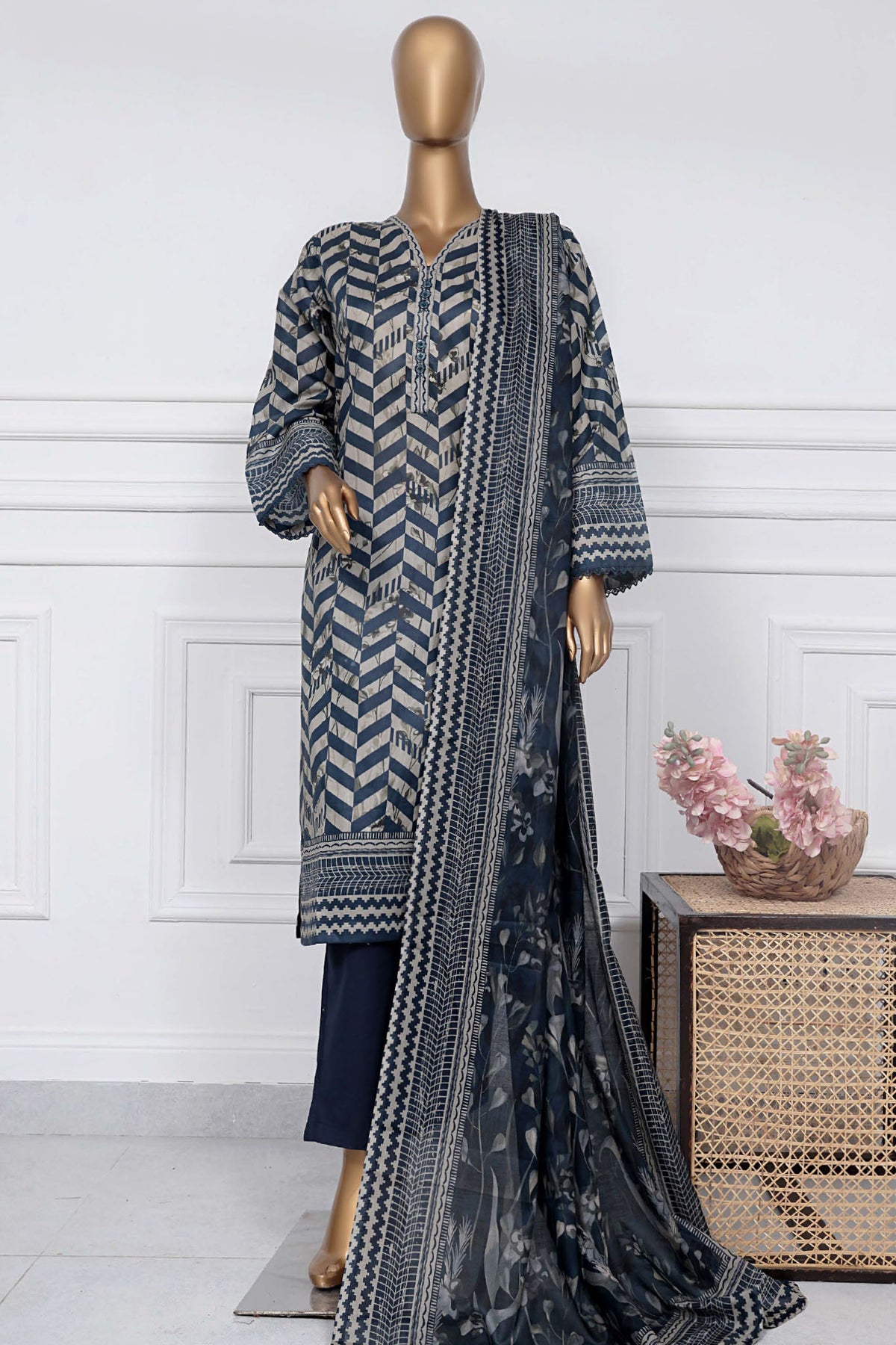 Sada Bahar Stitched 3 Piece Printed Lawn Vol-01 Collection'2025-D-04-N Blue