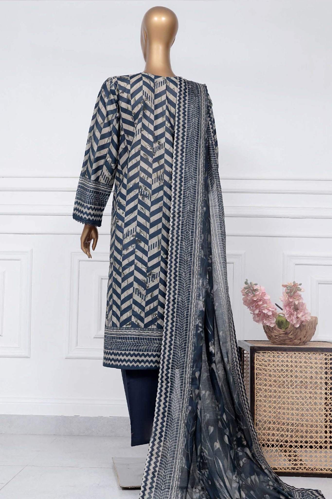 Sada Bahar Stitched 3 Piece Printed Lawn Vol-01 Collection'2025-D-04-N Blue