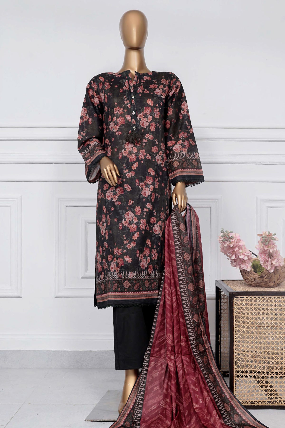 Sada Bahar Stitched 3 Piece Printed Lawn Vol-01 Collection'2025-D-05-Black