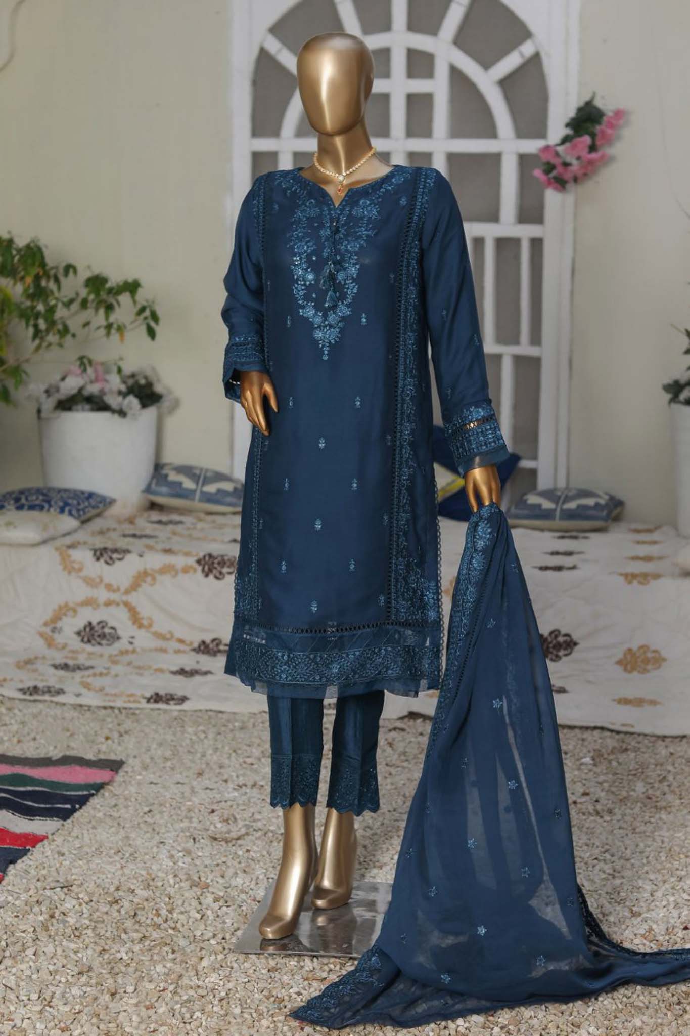 Hz Chiffon Pret Embroidered Formal Vol-02 Collection'2023-D-132 BLUE